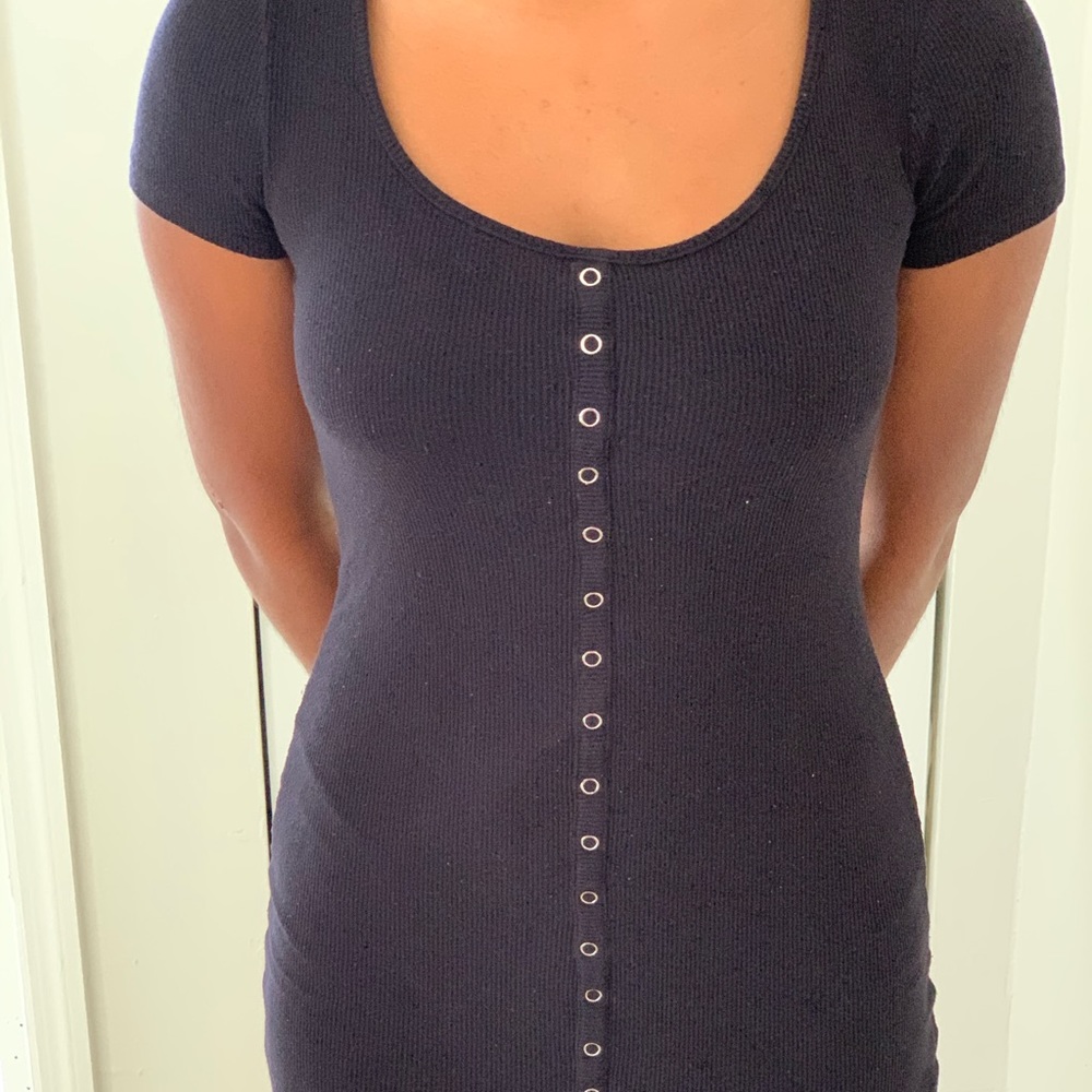 Faux buttoned down Bodycon dress from F21🥳🦋